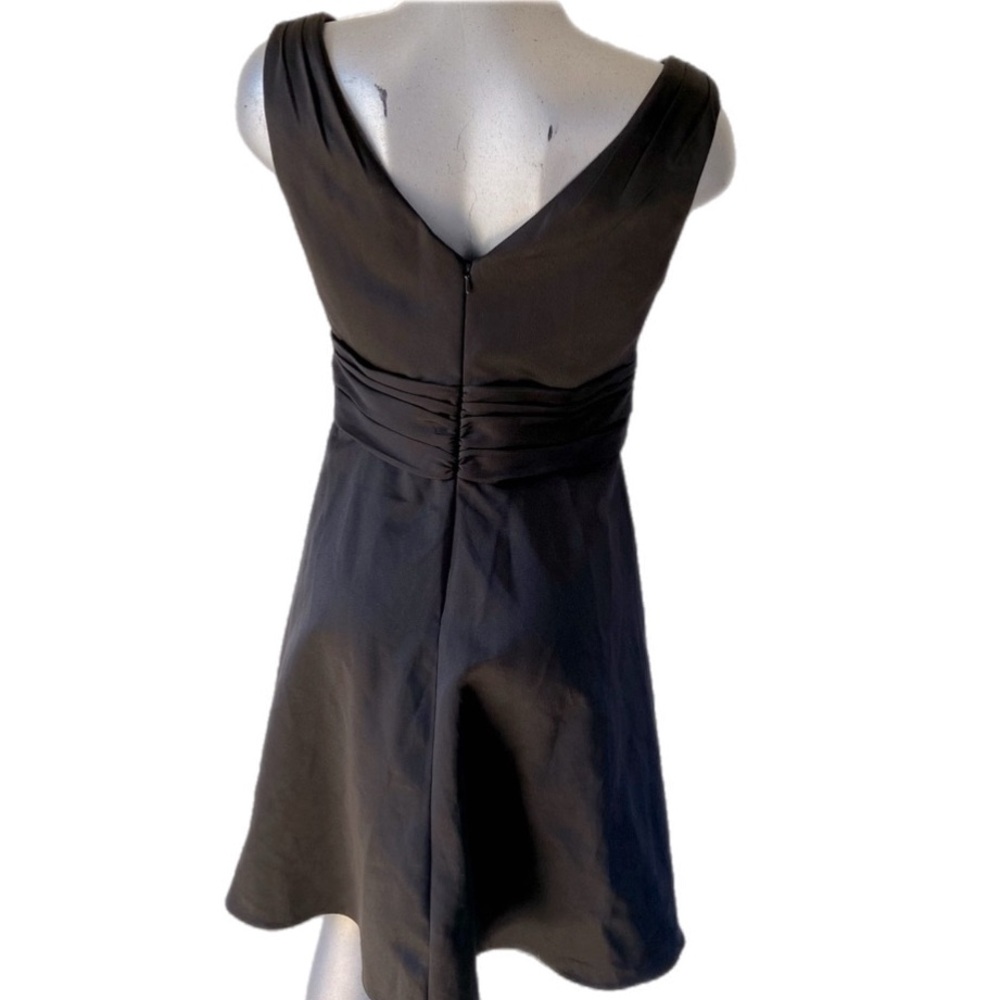 David’s Bridal Formal Dress Bridesmaid Silky Sleeveless V Neck Ruched 12 Large - Picture 3 of 8